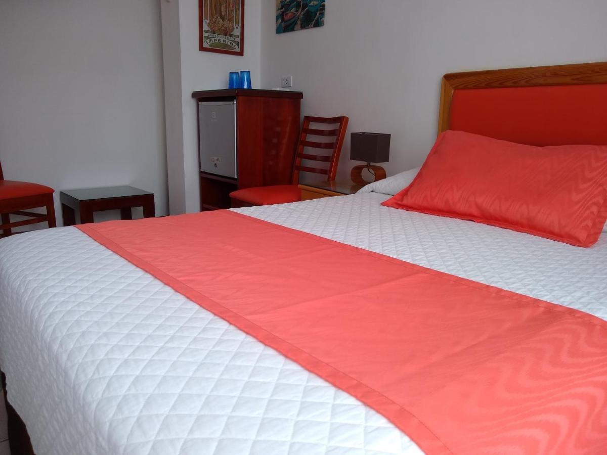 Drake Inn Puerto Villamil Esterno foto