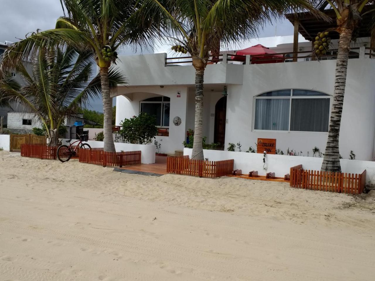 Drake Inn Puerto Villamil Esterno foto