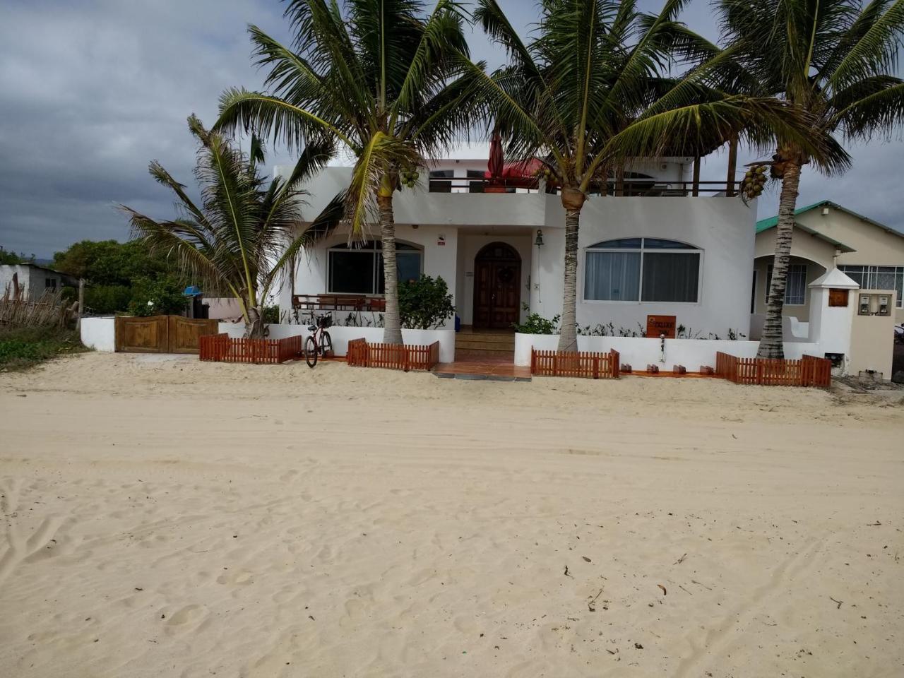 Drake Inn Puerto Villamil Esterno foto